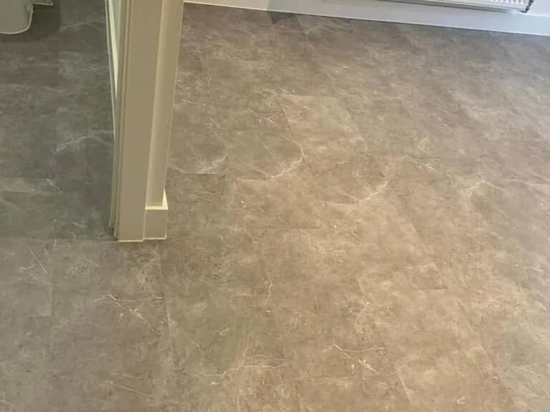 Lino vs Vinyl Flooring: What Is the Difference (and Which Should You Buy)?